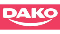 logo dako com um fundo rosa com dako escrito em branco e uma linha em baixo semelhante a um sorriso em branco
