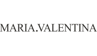 Logotipo da marca Maria Valentina com o nome da marca com letras na cor preta.